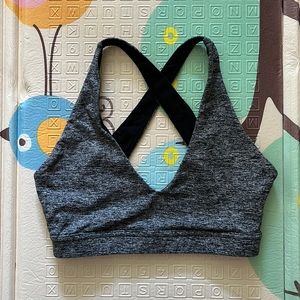 P’tula size small Bare V sports bra